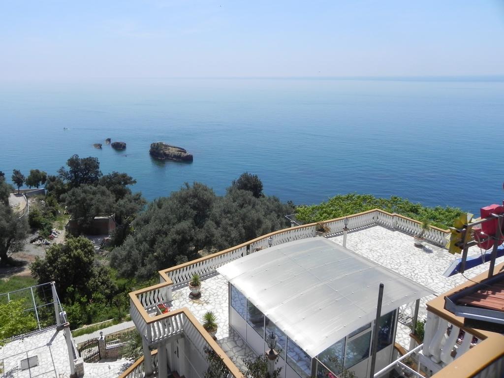 Apartments & Rooms Villa Anastasija Улцинь Екстер'єр фото
