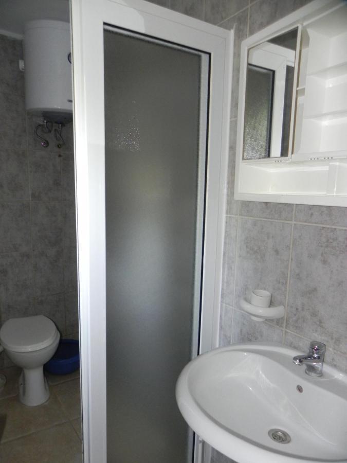 Apartments & Rooms Villa Anastasija Улцинь Екстер'єр фото